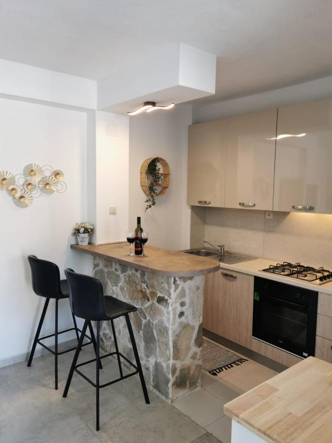 Near Beach Studio Kastela Ngoại thất bức ảnh