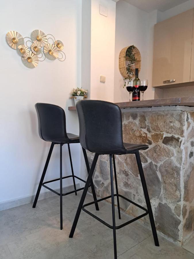 Near Beach Studio Kastela Ngoại thất bức ảnh